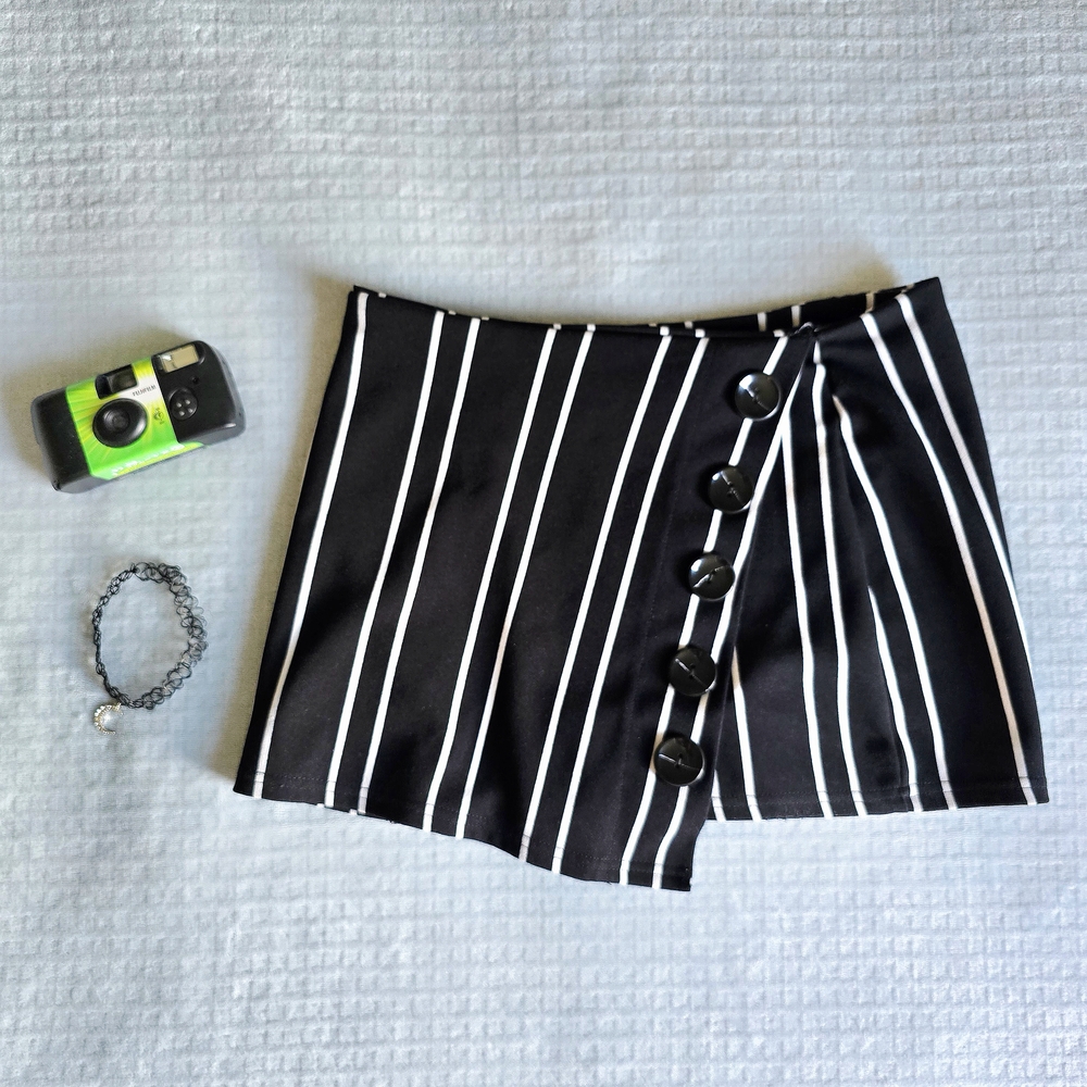 striped button-front skort | streetwear casual